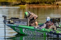 Abu Garcia Adrian Avenas Fantasista Premier / REVO4 Rocket LH Buzzbait Combo -Fishing Equipment Discount Store adrian avenas abu garcia fnpc73 6 revo4 rocket l buzzbait casting combo 72337.1651242877