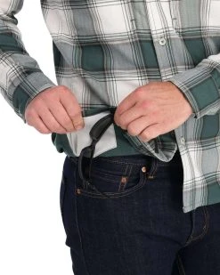 Simms Mens Guide Flannel -Fishing Equipment Discount Store simms ms guide flannel 34348.1680352252